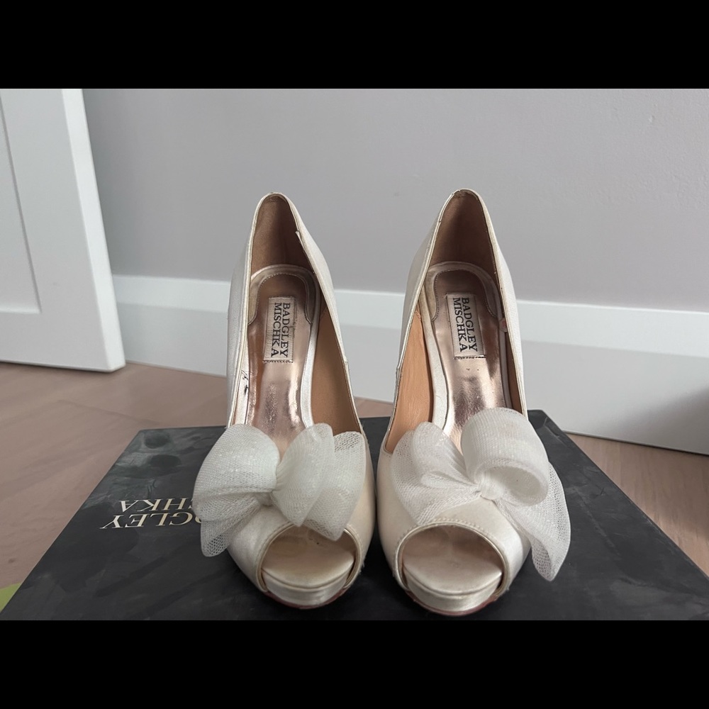 Gently used Badgley Mishka white wedding shoes